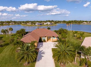 633 Yearling Trl, Sebastian, FL 32958