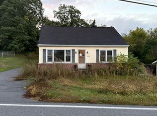 9258 Tomstown Rd, Waynesboro, PA 17268