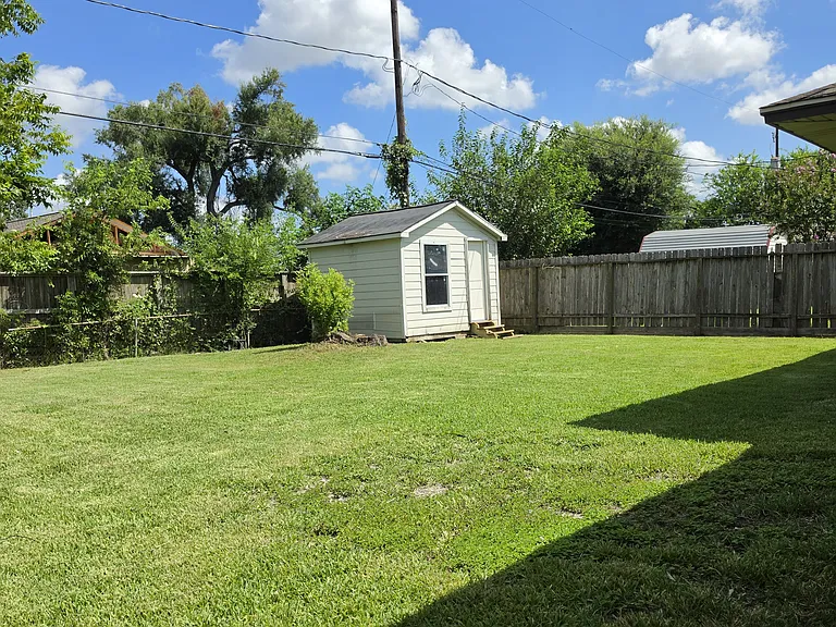 510 Ruell St — Photo 5