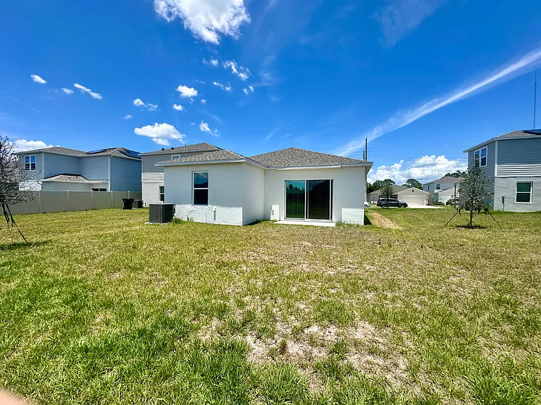 534 Wayland Dr — Photo 24