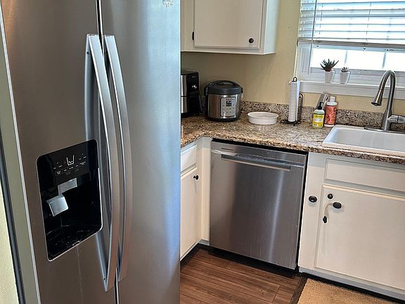 5th image of 344 S Estes St APT C