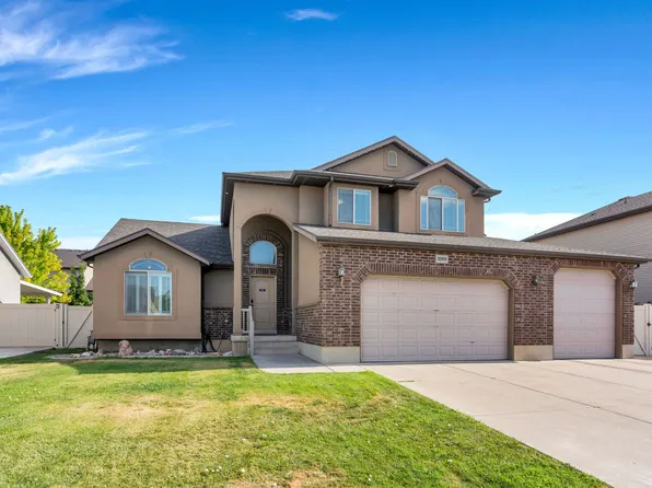 3268 W 1025 N, Layton, UT 84041