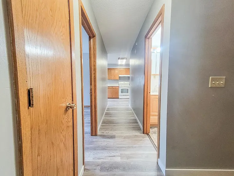 5723 Quincy St — Photo 12