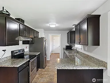 2802 S 304th St — Photo 13