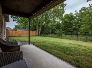 946 Harper Cv, Pea Ridge, AR 72751