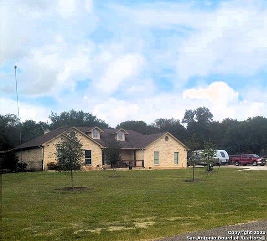 1st image of 149 Rosewood Dr