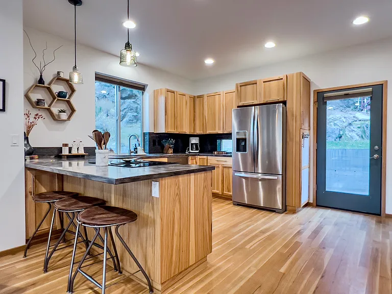 19544 Century Dr — Photo 23