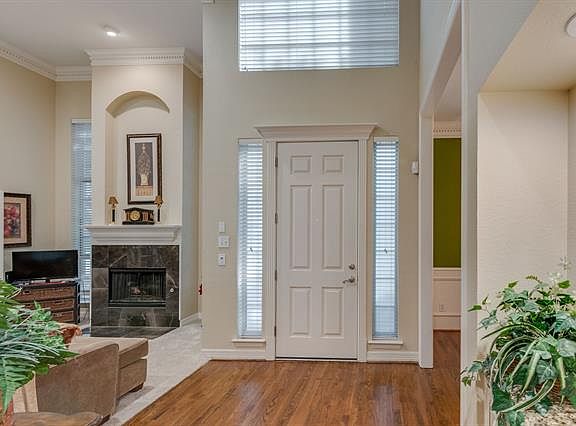 4th image of 250 Glenrose Ct