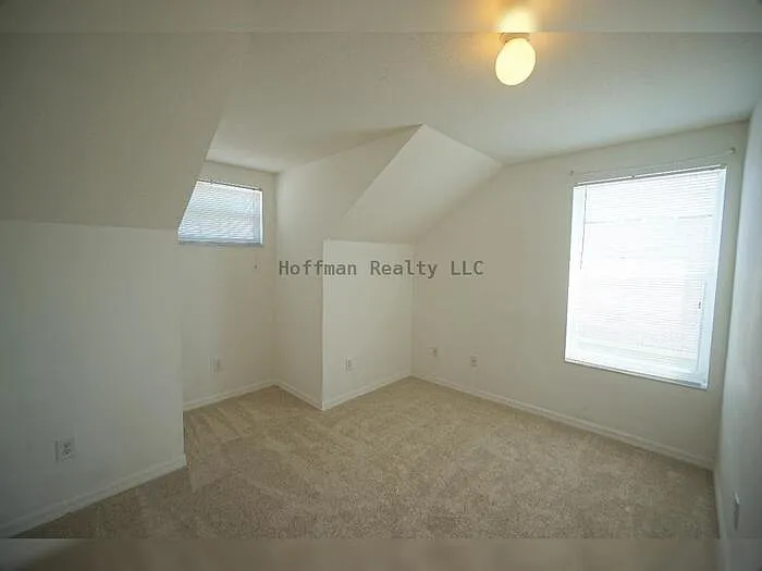 24606 Victoria Wood Ct — Photo 16