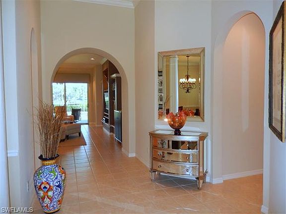 4th image of 2513 SW 49th St