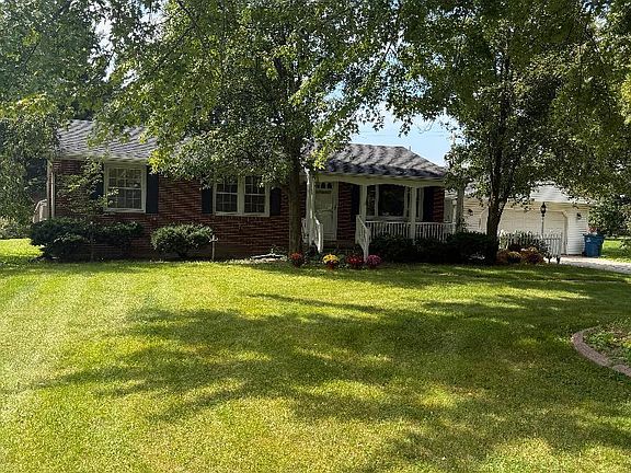 2nd image of 1678 Dier Rd