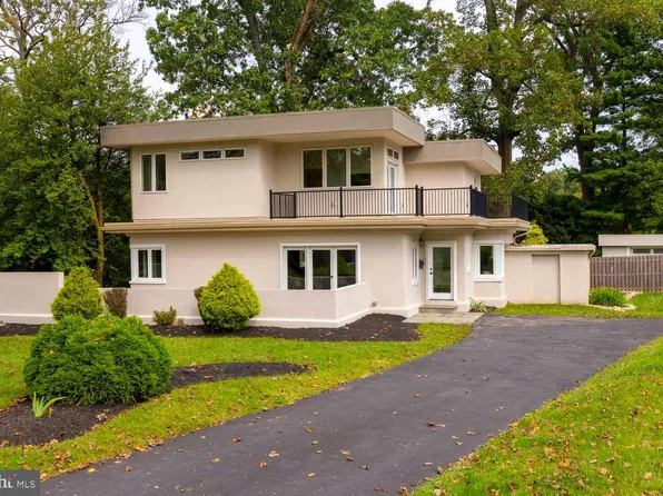 8107 Gladstone Rd, Wyndmoor, PA 19038
