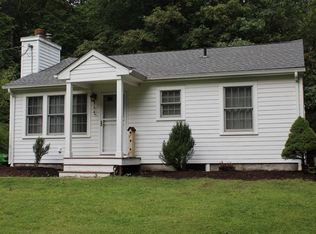 99 Reservoir Rd, Staatsburg, NY 12580