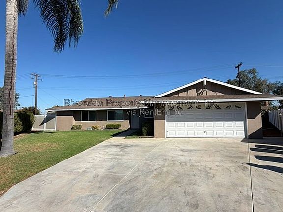 2nd image of 4500 Sutton Pl