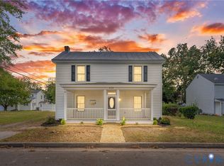 428 3rd St, West Point, VA 23181