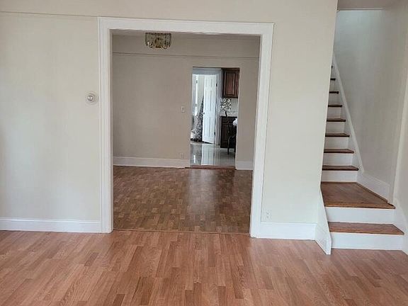 5th image of 11436 140th St