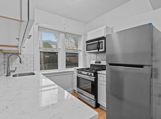 7336 Forsyth Blvd #303, Saint Louis, MO 63105