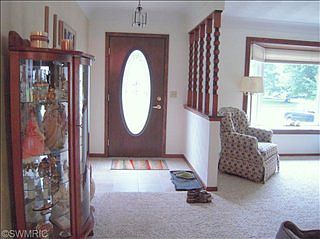 3rd image of 6183 Woodlea Dr