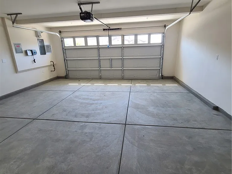 30540 Altima Ct — Photo 2