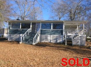 77 Shore Loop Rd, Waterloo, SC 29384