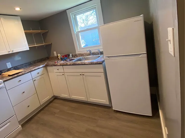 120 Adams St #2 — Photo 15