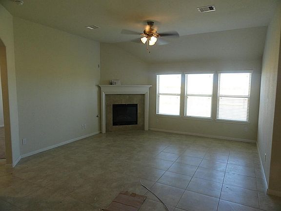 4th image of 28502 Jacob Bend Dr