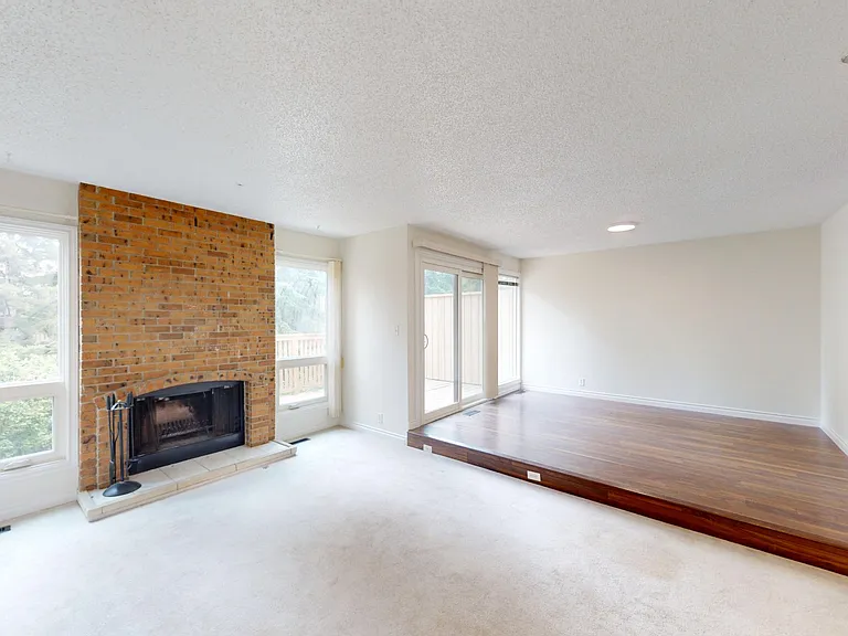 235 Berwick Dr NW #21 — Photo 6