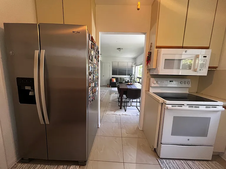 5758 SW 27th St — Photo 15