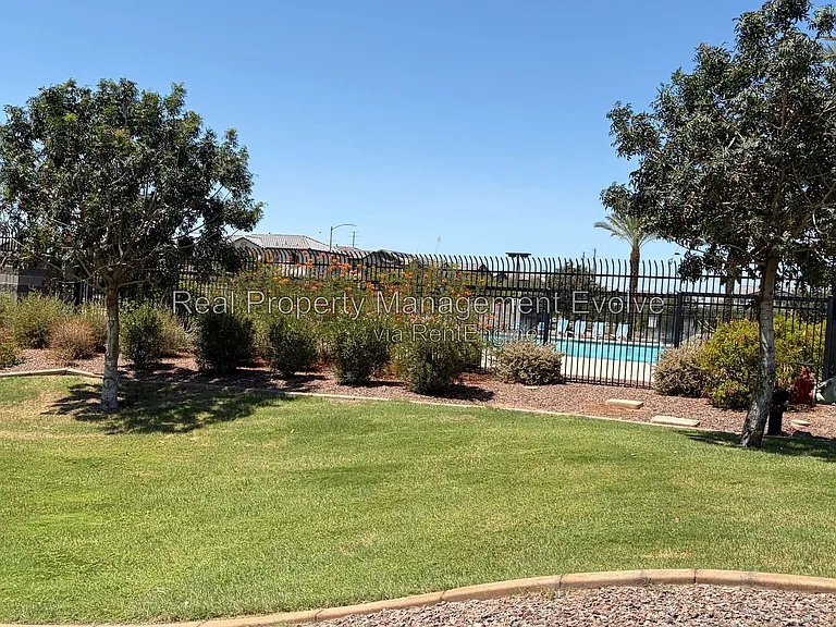 5731 W Encinas Ln — Photo 39
