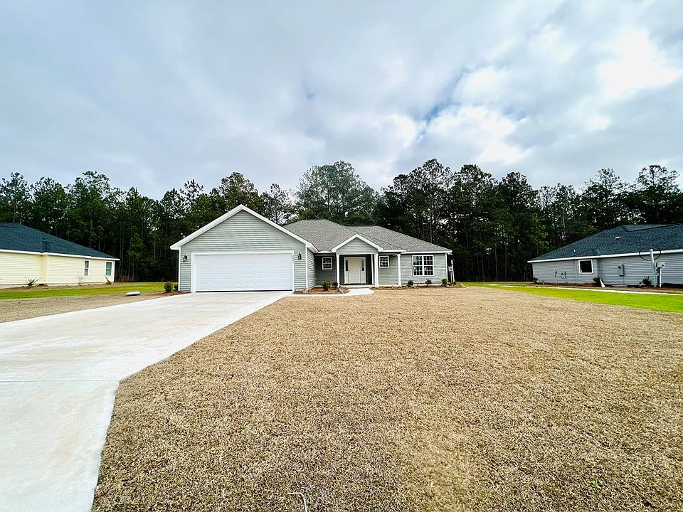 2nd image of 2645 Naples Ln