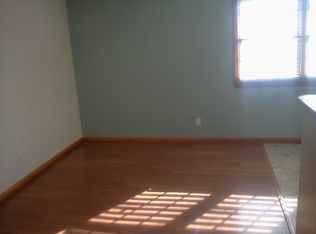 161 D View Ave APT 1, Norfolk, VA 23503
