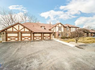 15512 Orlan Brook Dr UNIT 238, Orland Park, IL 60462