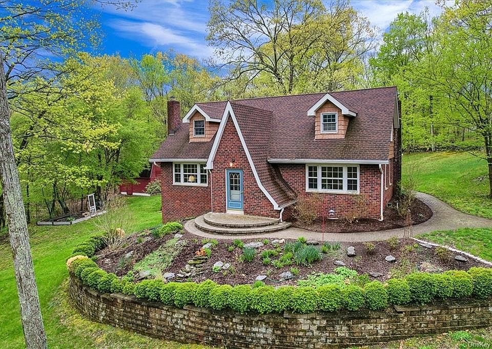 61 Bowe Lane, Lagrangeville, NY 12540 Zillow