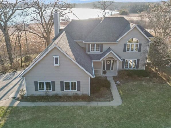 9124 262nd AVENUE, Salem, WI 53168