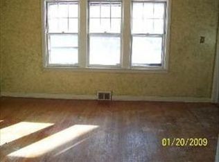 6532 Pershing Rd, Berwyn, IL 60402