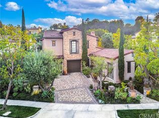 30 Woods Trl, Irvine, CA 92603