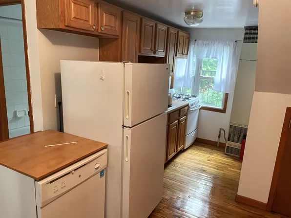 3242 Cambridge Avenue image 3 of 6