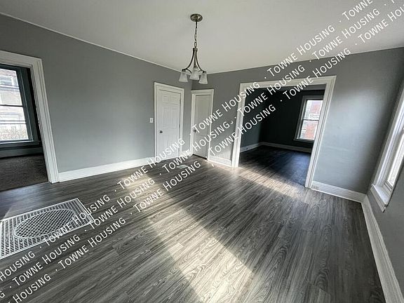 4th image of 1418 Kenmore Ave #1420