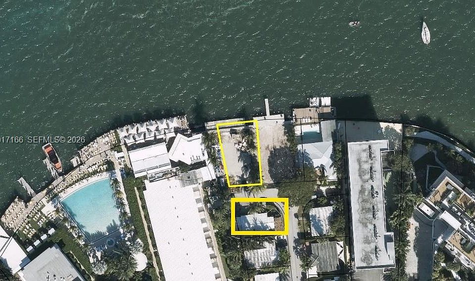 1st image of 6-7 Farrey Ln