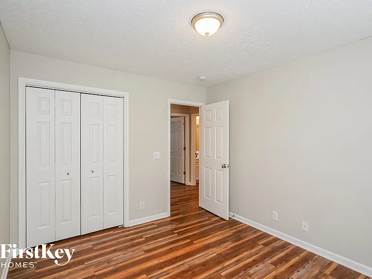 3221 Demetros Ct — Photo 10
