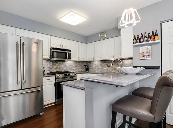 4th image of 1173 Orleans Dr