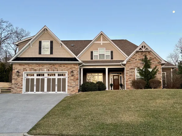 2491 Wolf Run, Vinton, VA 24179