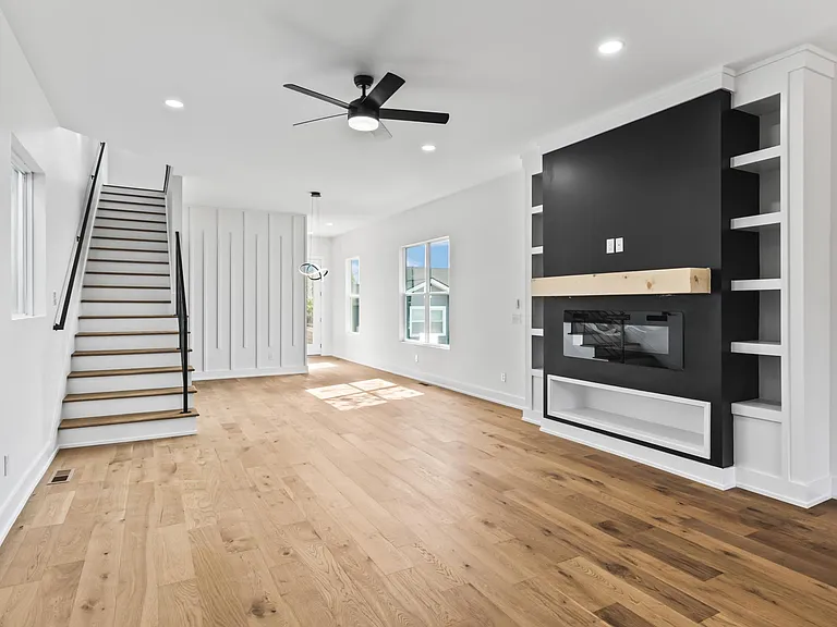 2109 Courtney Ave #A — Photo 21