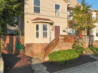 841 W Maxwell St, Lexington, KY 40508