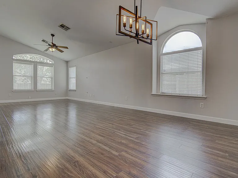 3408 Campanella Dr — Photo 5