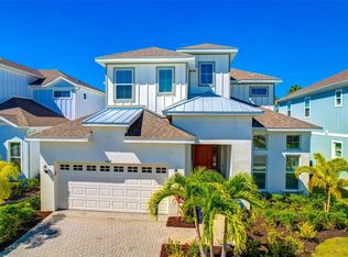 5217 Wishing Arch Dr, Apollo Beach, FL 33572