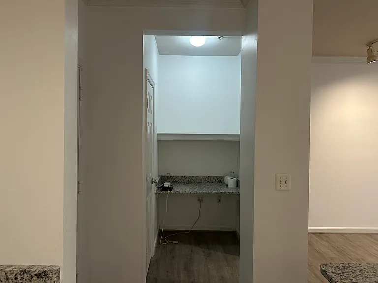 2791 Centerboro Dr #186 — Photo 9