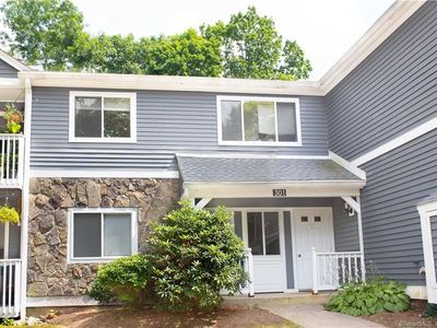 301 Fairmount Drive #D, Monroe, CT, 06468