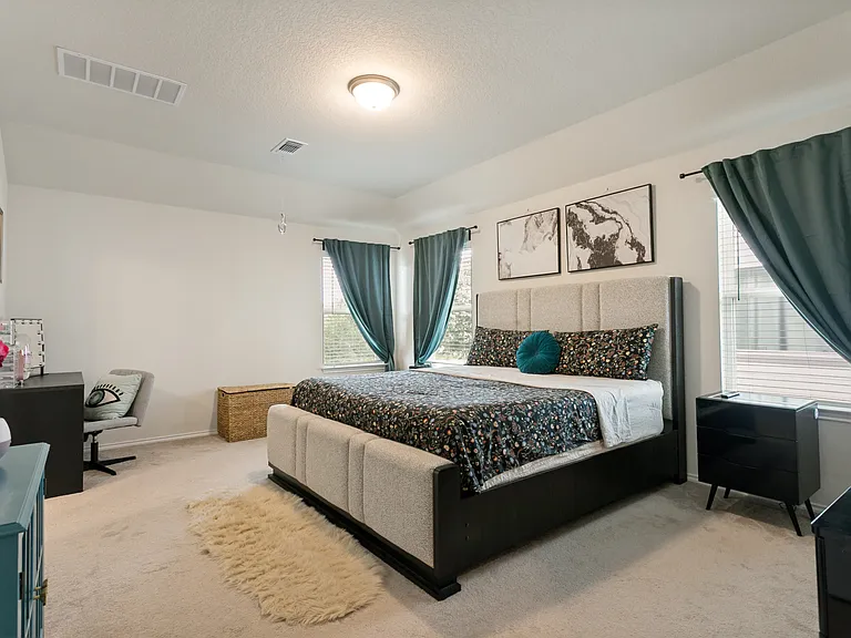 4717 Whaler — Photo 7