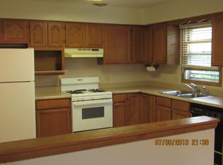 237 N Wood Dale Rd, Wood Dale, IL 60191